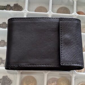 billetera cuero grande con broche
